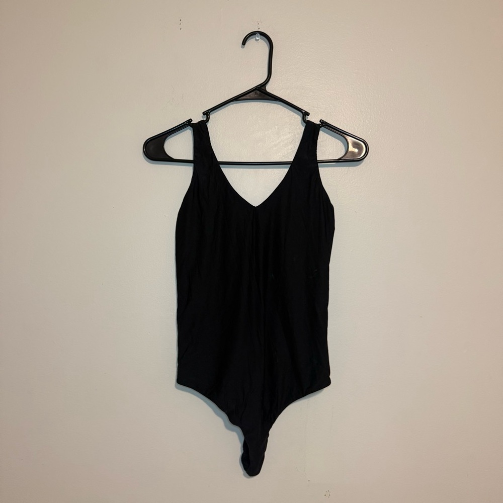 Aerie | Black V-Neck Seamless Bodysuit